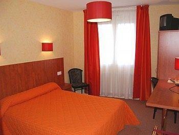 Logis Hotel Le Florina Sainte-Florine Екстер'єр фото