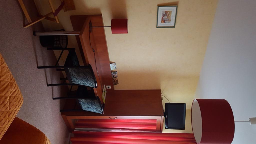Logis Hotel Le Florina Sainte-Florine Номер фото